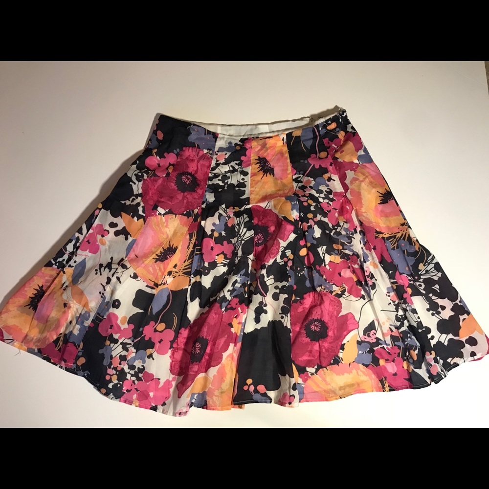 New York & Co. Pleated Pink Floral Flare Skirt